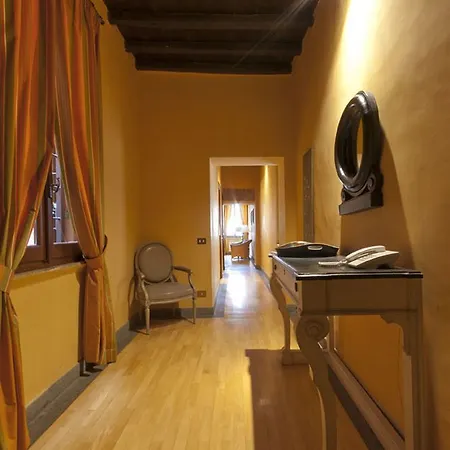 Luxury Manfredi Apartment