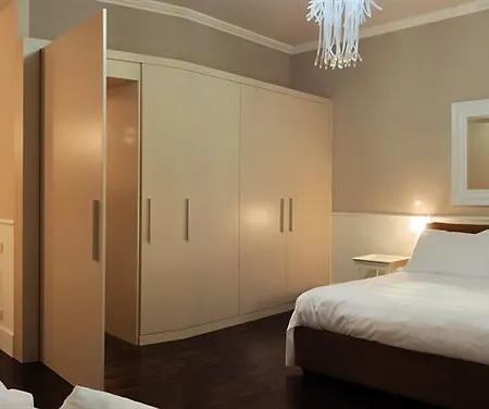Luxury Manfredi Apartament *