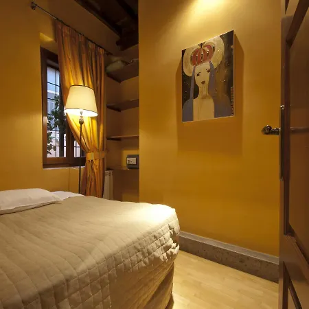 Luxury Manfredi Apartament *