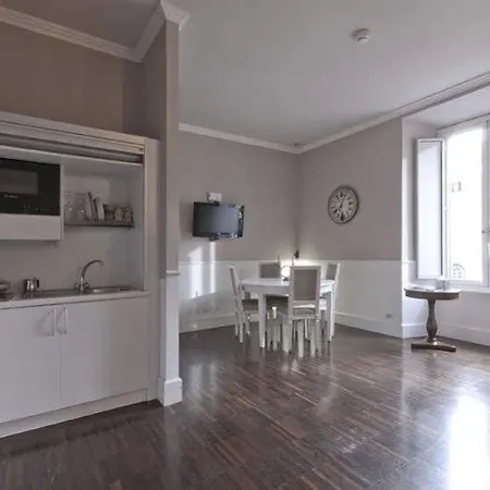 Luxury Manfredi Apartament