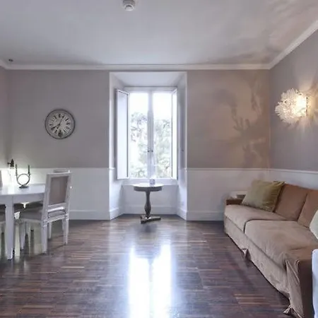 Apartament Luxury Manfredi *